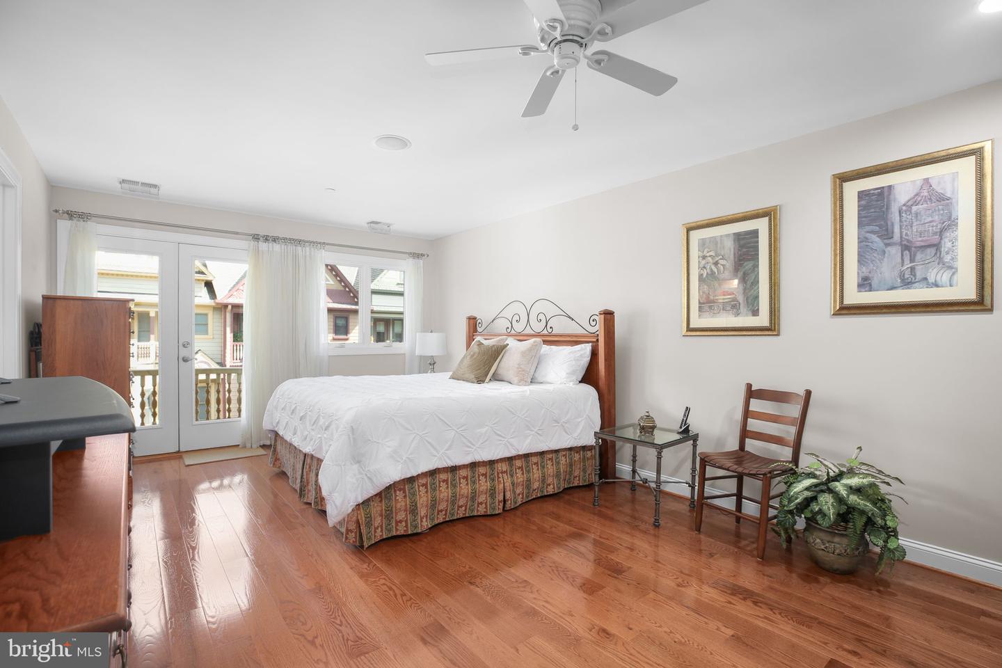 229 MILL ST, OCCOQUAN, Virginia 22125, 3 Bedrooms Bedrooms, ,3 BathroomsBathrooms,Residential,For sale,229 MILL ST,VAPW2104474 MLS # VAPW2104474