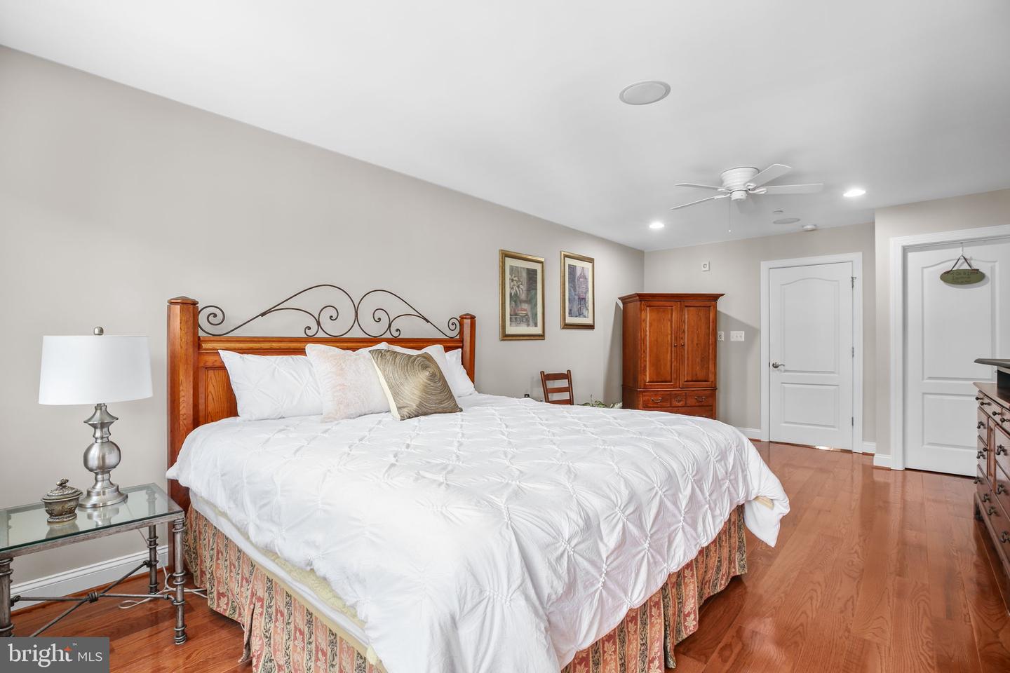 229 MILL ST, OCCOQUAN, Virginia 22125, 3 Bedrooms Bedrooms, ,3 BathroomsBathrooms,Residential,For sale,229 MILL ST,VAPW2104474 MLS # VAPW2104474