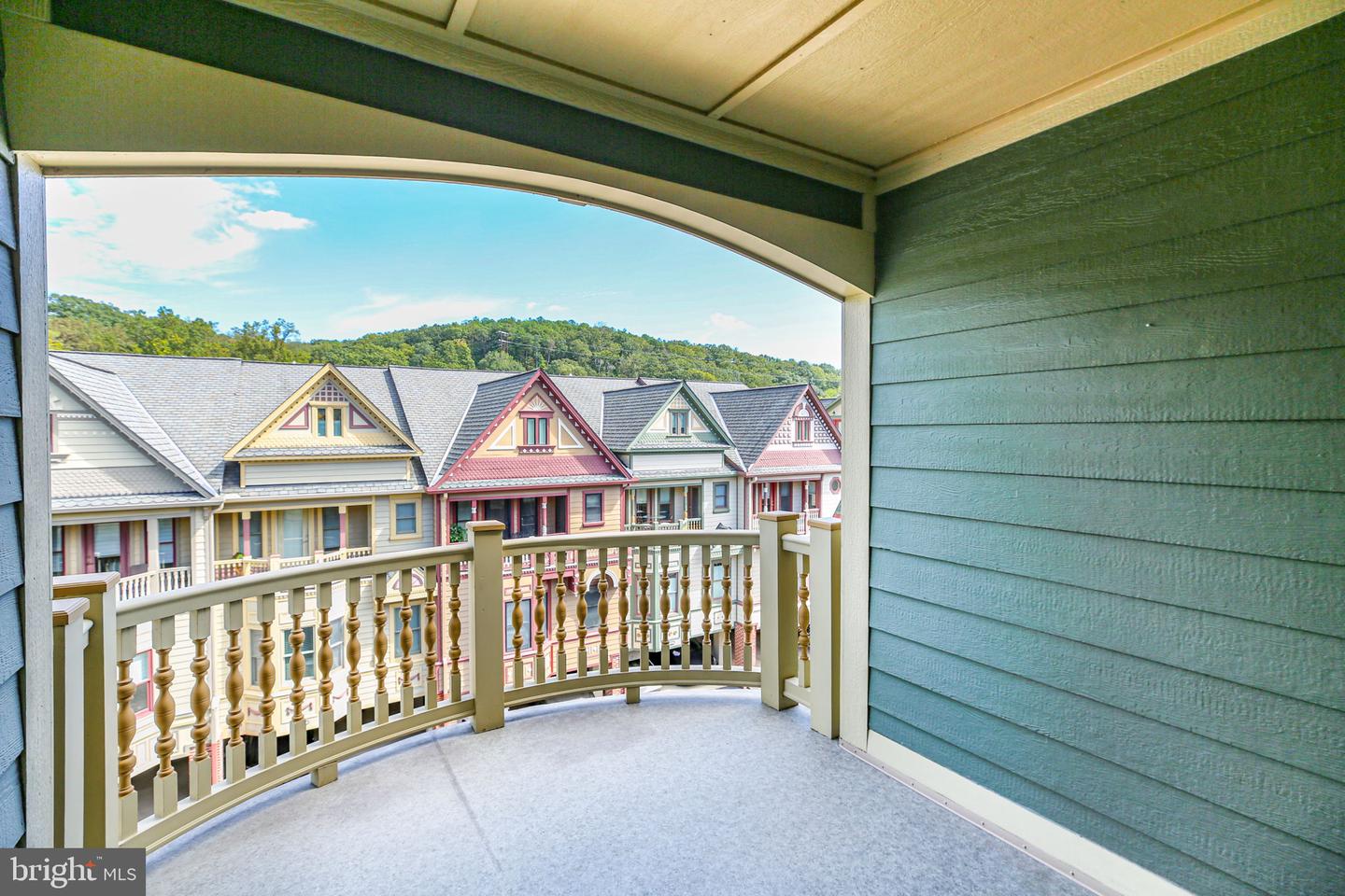 229 MILL ST, OCCOQUAN, Virginia 22125, 3 Bedrooms Bedrooms, ,3 BathroomsBathrooms,Residential,For sale,229 MILL ST,VAPW2104474 MLS # VAPW2104474