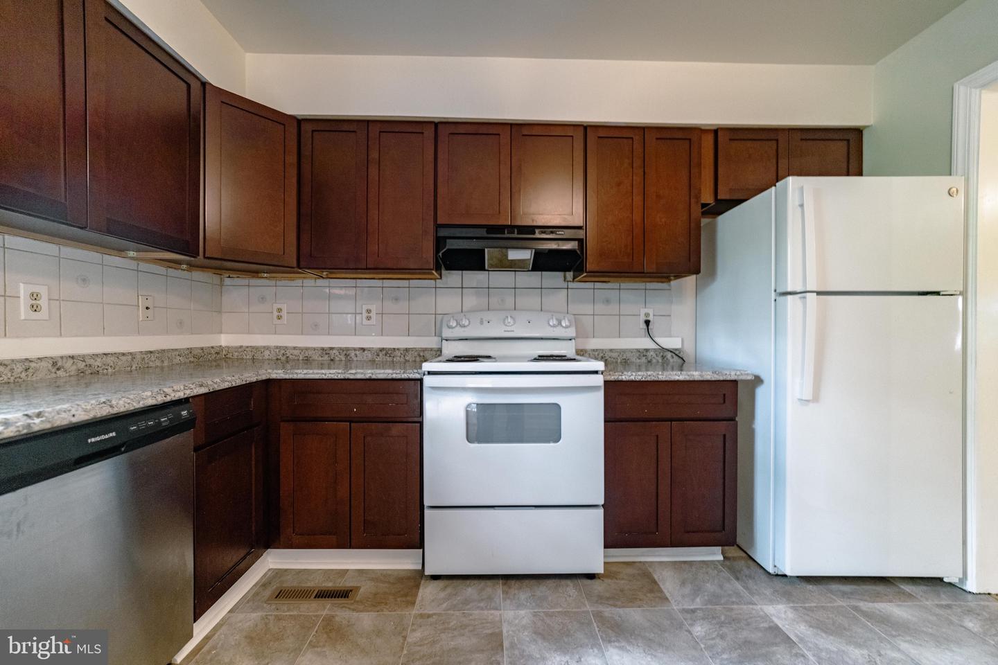 3 TOLSON LN, STAFFORD, Virginia 22556, 4 Bedrooms Bedrooms, ,3 BathroomsBathrooms,Residential,For sale,3 TOLSON LN,VAST2042822 MLS # VAST2042822 3 TOLSON LN, STAFFORD, Virginia 22556, 4 Bedrooms Bedrooms, ,3 BathroomsBathrooms,Residential,For sale,3 TOLSON LN,VAST2042822 MLS # VAST2042822