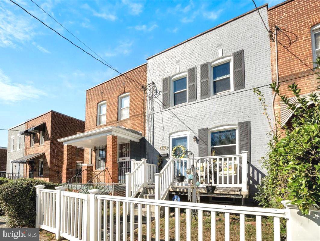 2323 POMEROY RD SE, WASHINGTON, District Of Columbia 20020, 2 Bedrooms Bedrooms, ,1 BathroomBathrooms,Residential,For sale,2323 POMEROY RD SE,DCDC2223606 MLS # DCDC2223606