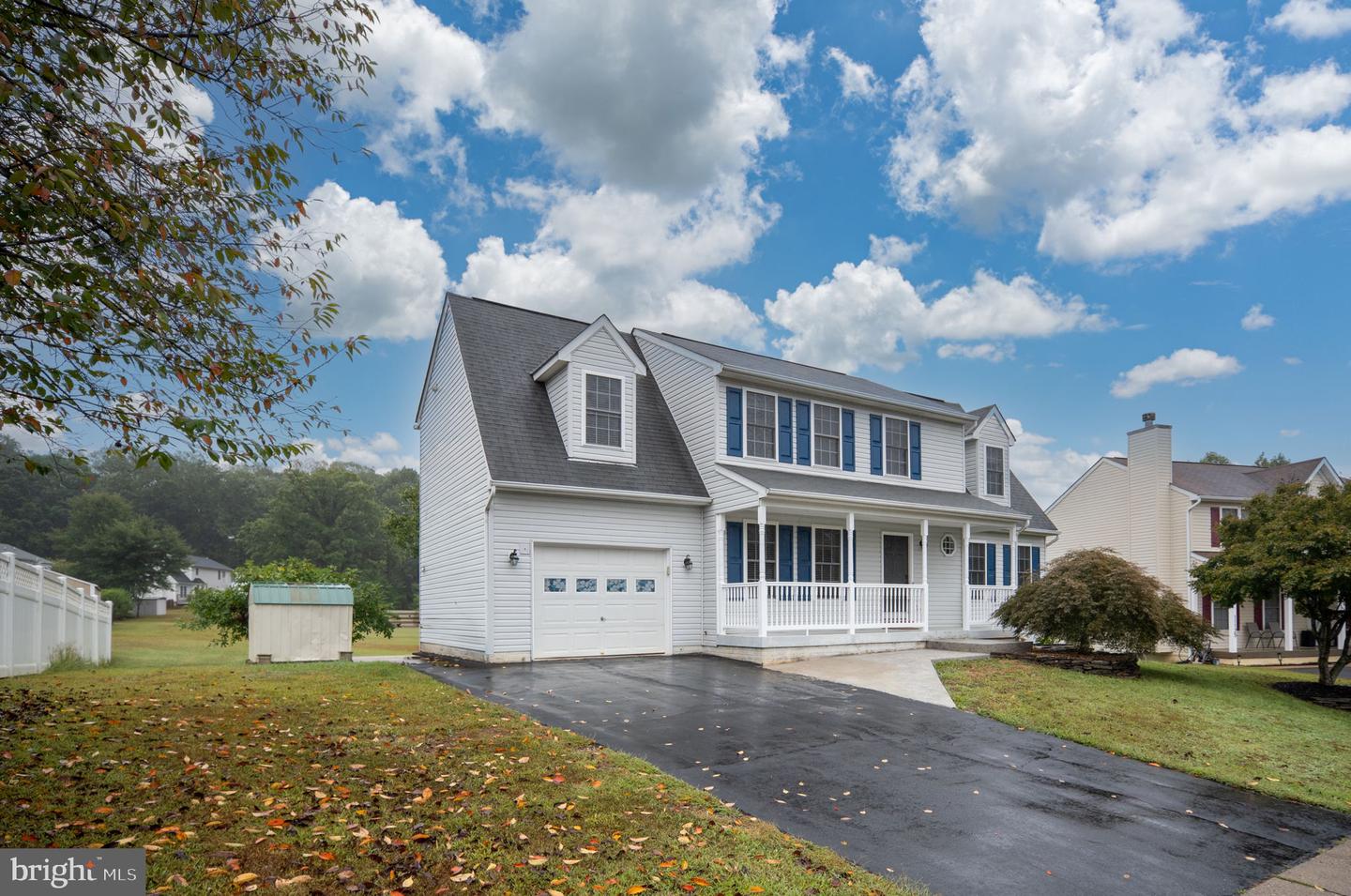 11127 HUNTINGTON MEADOWS LN, FREDERICKSBURG, Virginia 22407, 4 Bedrooms Bedrooms, ,3 BathroomsBathrooms,Residential,For sale,11127 HUNTINGTON MEADOWS LN,VASP2036402 MLS # VASP2036402