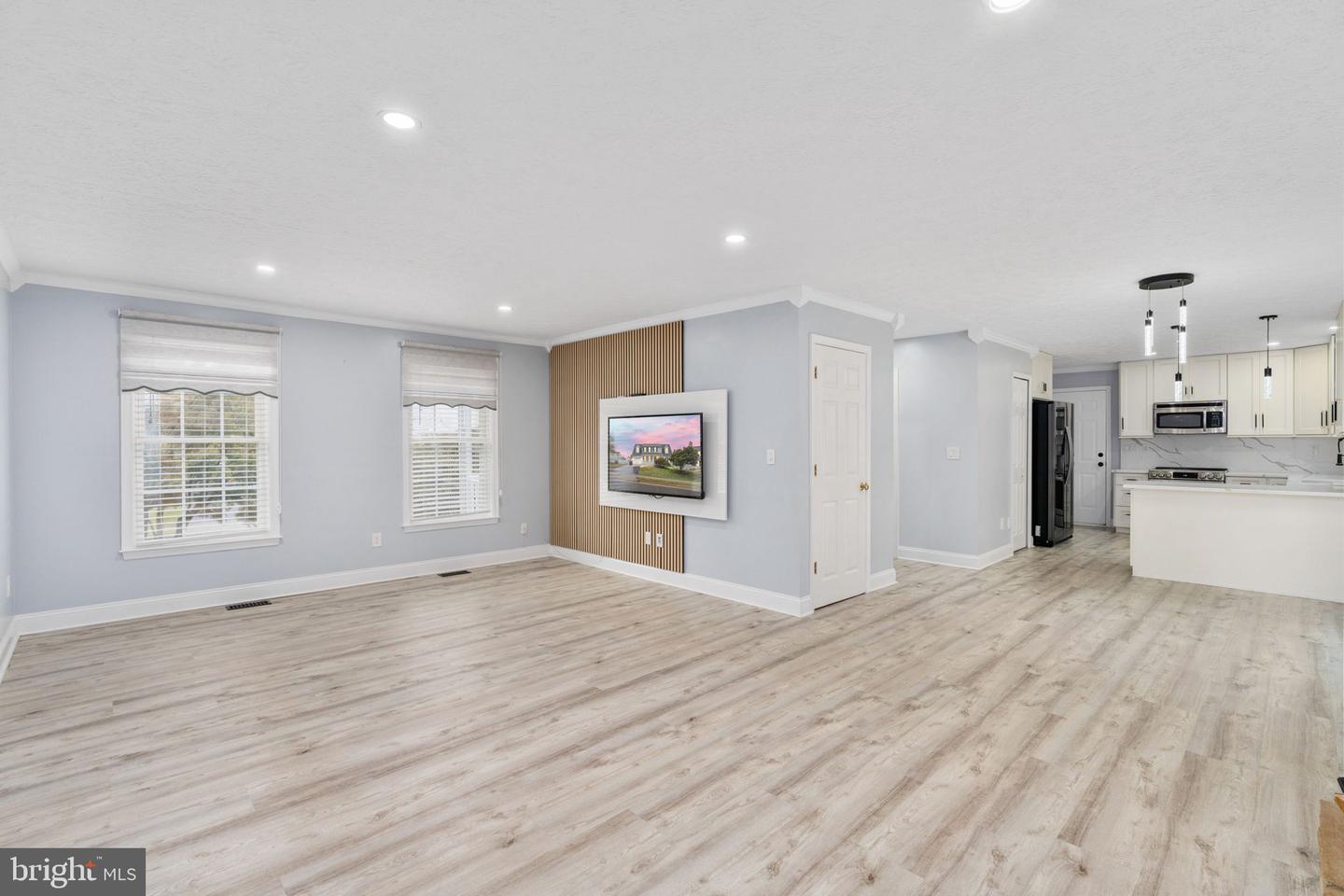 11127 HUNTINGTON MEADOWS LN, FREDERICKSBURG, Virginia 22407, 4 Bedrooms Bedrooms, ,3 BathroomsBathrooms,Residential,For sale,11127 HUNTINGTON MEADOWS LN,VASP2036402 MLS # VASP2036402