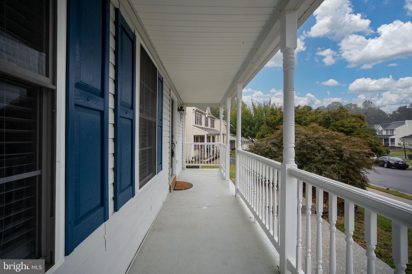 11127 HUNTINGTON MEADOWS LN, FREDERICKSBURG, Virginia 22407, 4 Bedrooms Bedrooms, ,3 BathroomsBathrooms,Residential,For sale,11127 HUNTINGTON MEADOWS LN,VASP2036402 MLS # VASP2036402