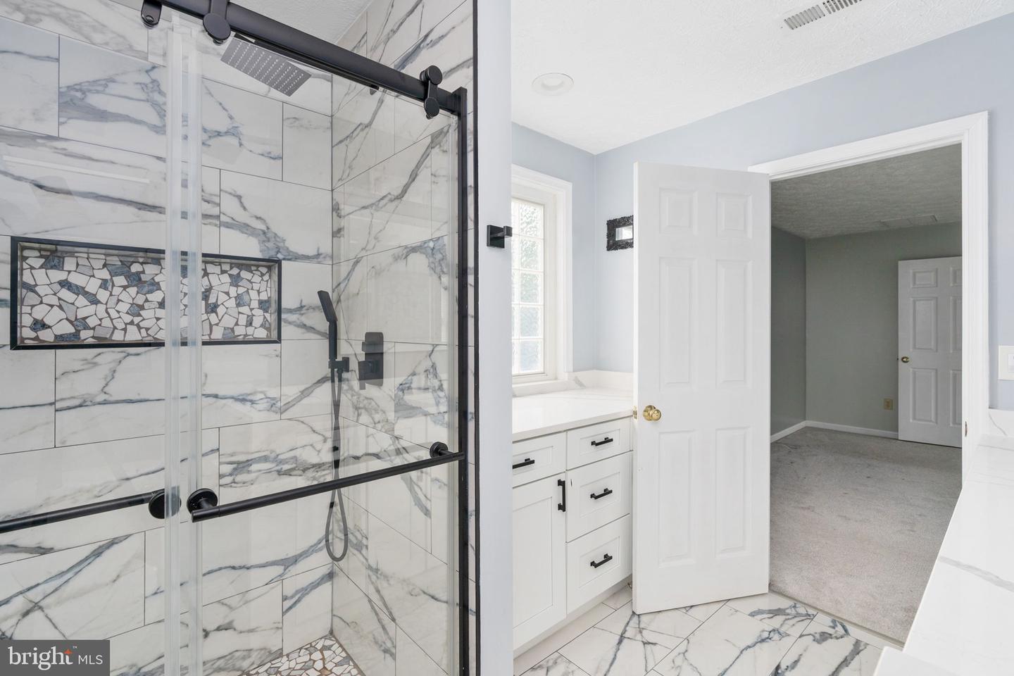 11127 HUNTINGTON MEADOWS LN, FREDERICKSBURG, Virginia 22407, 4 Bedrooms Bedrooms, ,3 BathroomsBathrooms,Residential,For sale,11127 HUNTINGTON MEADOWS LN,VASP2036402 MLS # VASP2036402