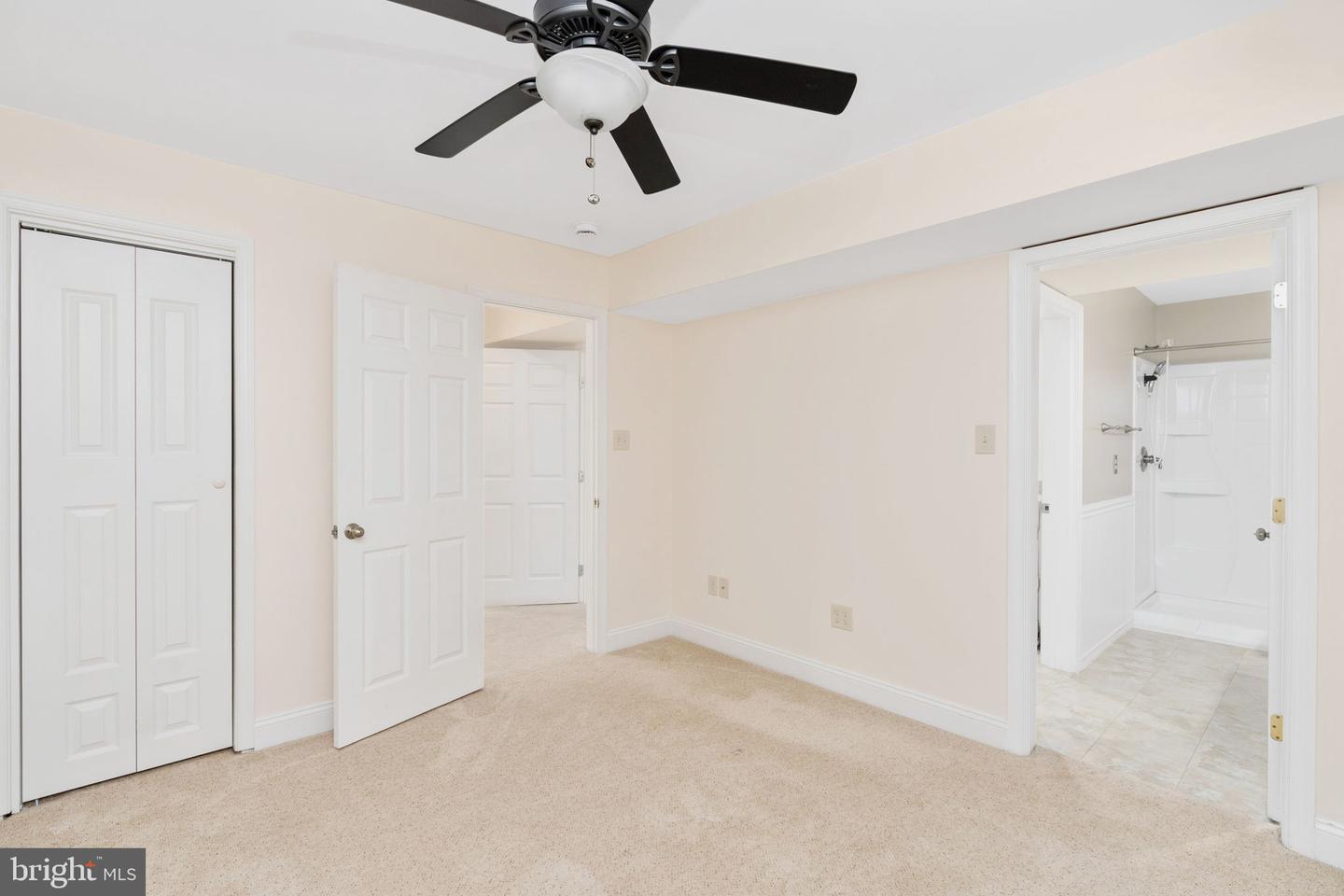 11127 HUNTINGTON MEADOWS LN, FREDERICKSBURG, Virginia 22407, 4 Bedrooms Bedrooms, ,3 BathroomsBathrooms,Residential,For sale,11127 HUNTINGTON MEADOWS LN,VASP2036402 MLS # VASP2036402