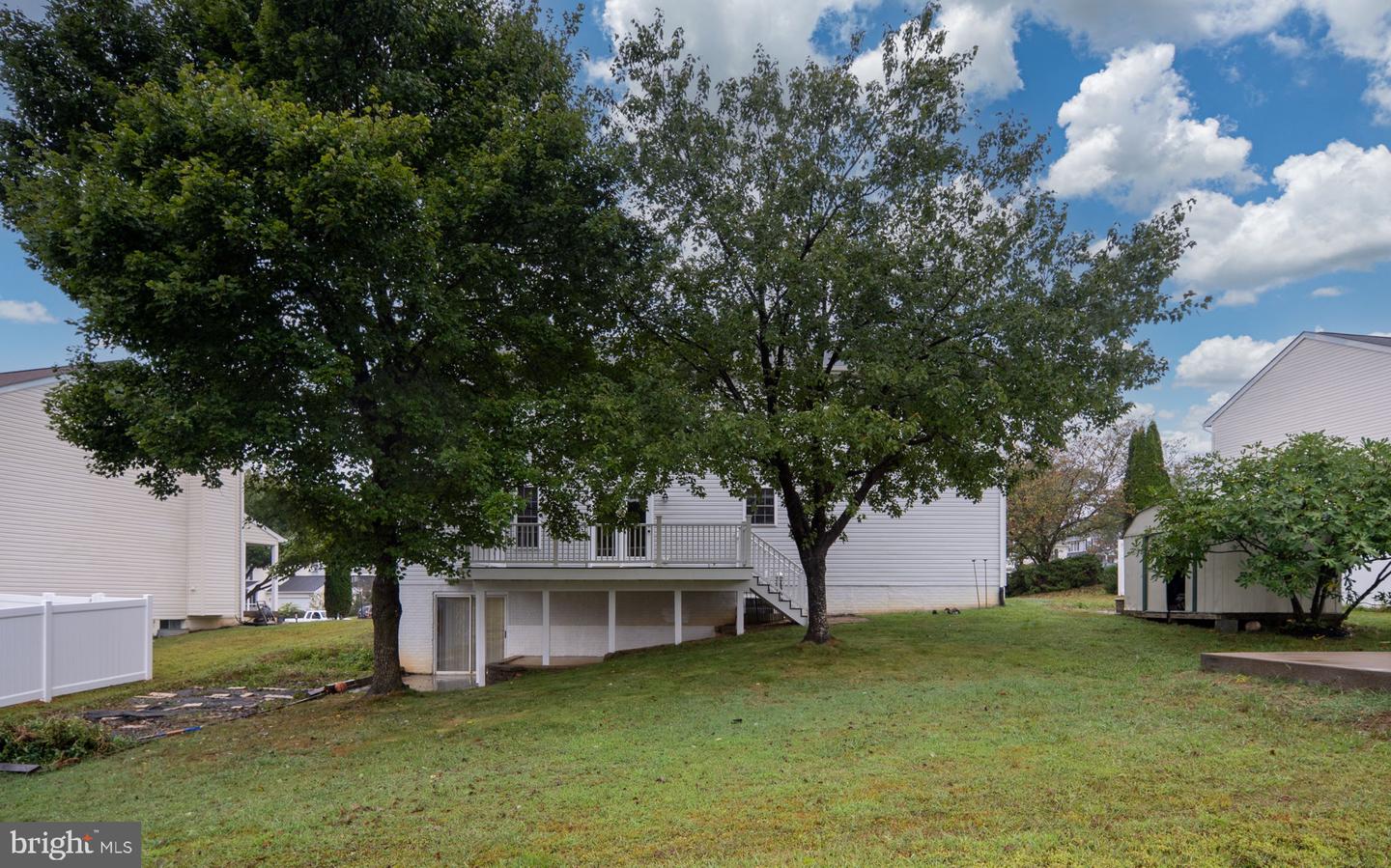 11127 HUNTINGTON MEADOWS LN, FREDERICKSBURG, Virginia 22407, 4 Bedrooms Bedrooms, ,3 BathroomsBathrooms,Residential,For sale,11127 HUNTINGTON MEADOWS LN,VASP2036402 MLS # VASP2036402