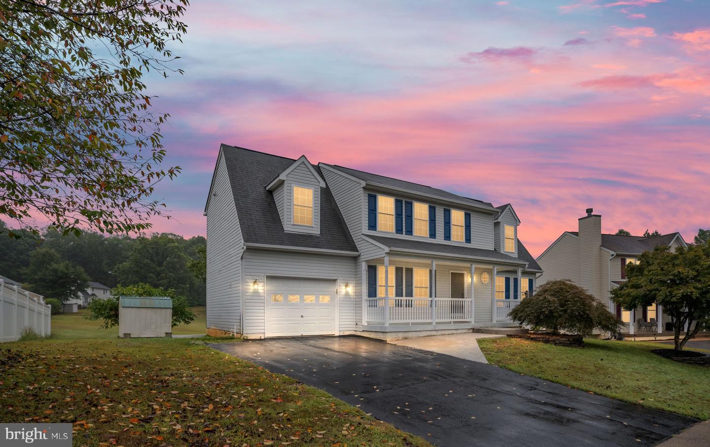11127 HUNTINGTON MEADOWS LN, FREDERICKSBURG, Virginia 22407, 4 Bedrooms Bedrooms, ,3 BathroomsBathrooms,Residential,For sale,11127 HUNTINGTON MEADOWS LN,VASP2036402 MLS # VASP2036402