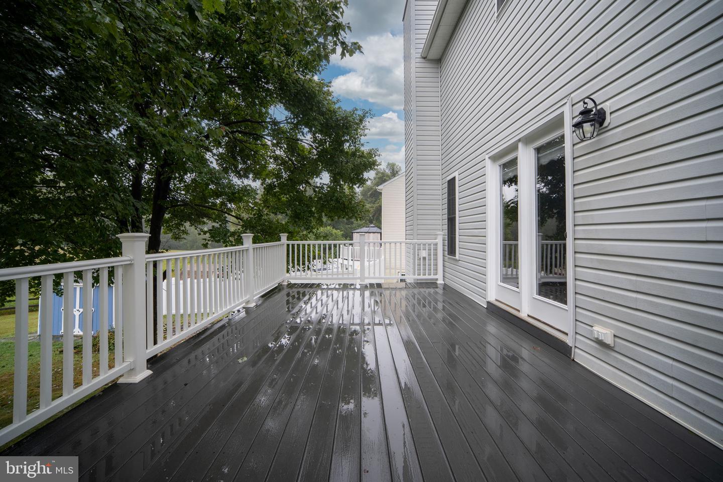 11127 HUNTINGTON MEADOWS LN, FREDERICKSBURG, Virginia 22407, 4 Bedrooms Bedrooms, ,3 BathroomsBathrooms,Residential,For sale,11127 HUNTINGTON MEADOWS LN,VASP2036402 MLS # VASP2036402
