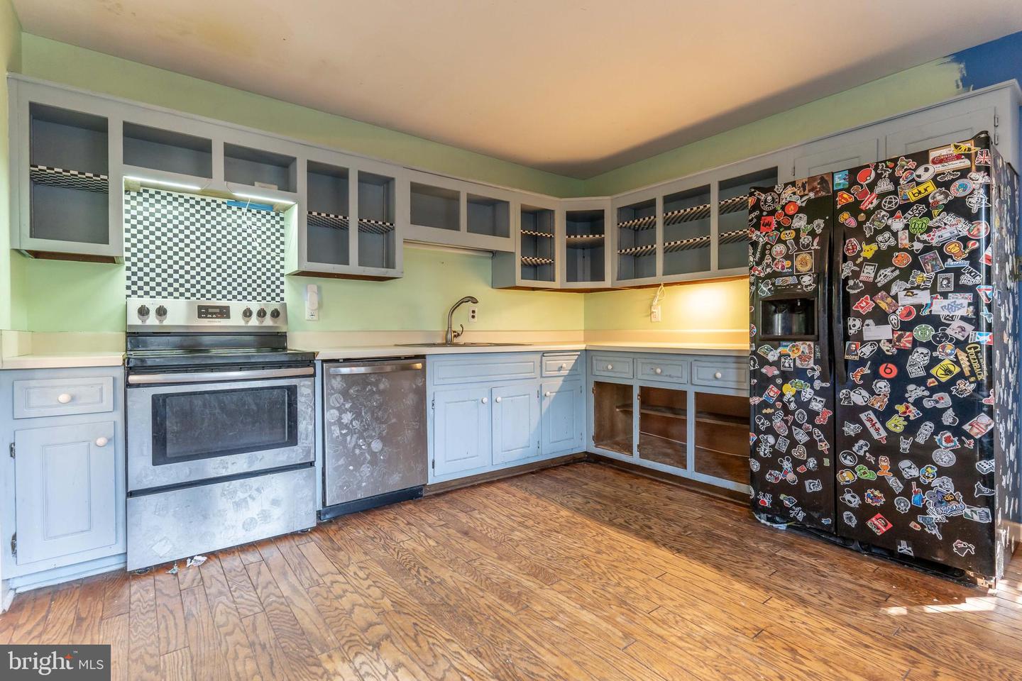 3408 W BROADWAY, HOPEWELL, Virginia 23860, 3 Bedrooms Bedrooms, ,2 BathroomsBathrooms,Residential,For sale,3408 W BROADWAY,VAHO2000084 MLS # VAHO2000084