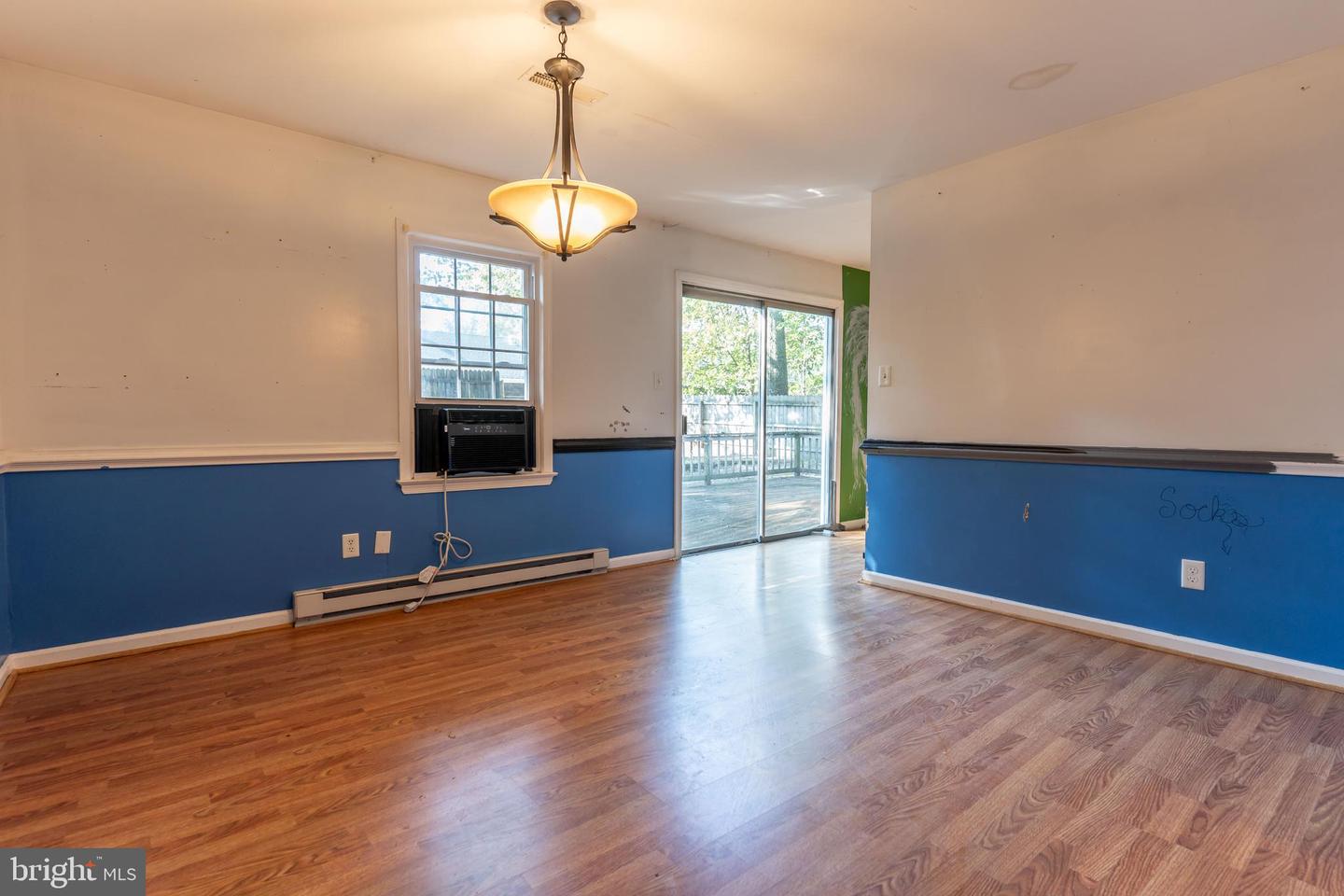 3408 W BROADWAY, HOPEWELL, Virginia 23860, 3 Bedrooms Bedrooms, ,2 BathroomsBathrooms,Residential,For sale,3408 W BROADWAY,VAHO2000084 MLS # VAHO2000084