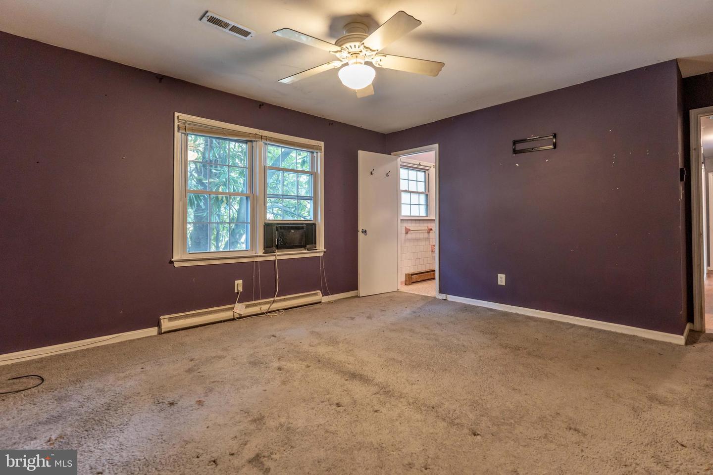 3408 W BROADWAY, HOPEWELL, Virginia 23860, 3 Bedrooms Bedrooms, ,2 BathroomsBathrooms,Residential,For sale,3408 W BROADWAY,VAHO2000084 MLS # VAHO2000084