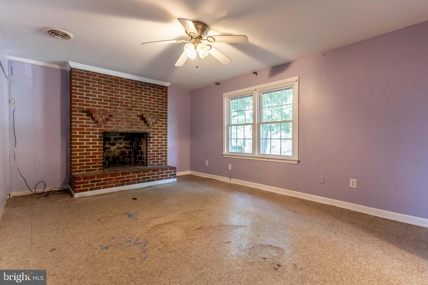 3408 W BROADWAY, HOPEWELL, Virginia 23860, 3 Bedrooms Bedrooms, ,2 BathroomsBathrooms,Residential,For sale,3408 W BROADWAY,VAHO2000084 MLS # VAHO2000084