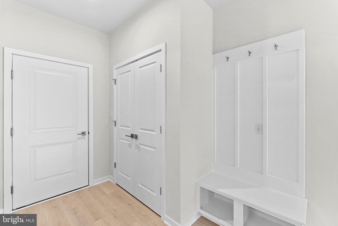 6235 FOLLY LN, ALEXANDRIA, Virginia 22315, 3 Bedrooms Bedrooms, ,3 BathroomsBathrooms,Residential,For sale,6235 FOLLY LN,VAFX2268596 MLS # VAFX2268596