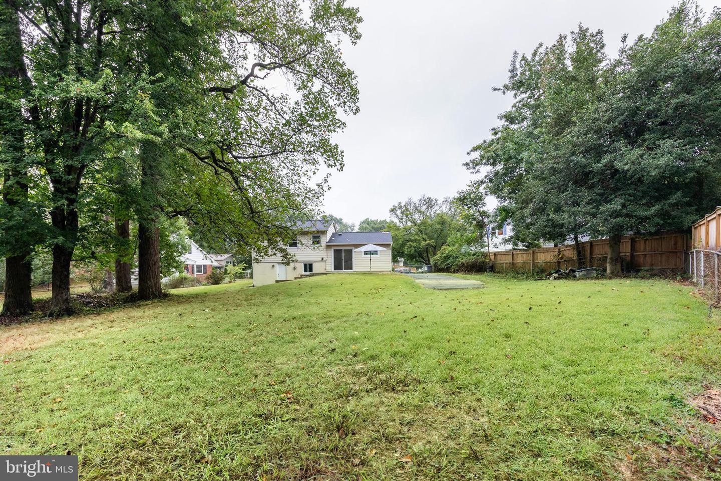 5604 HILLDALE DR, ALEXANDRIA, Virginia 22310, 3 Bedrooms Bedrooms, ,2 BathroomsBathrooms,Residential,For sale,5604 HILLDALE DR,VAFX2268598 MLS # VAFX2268598