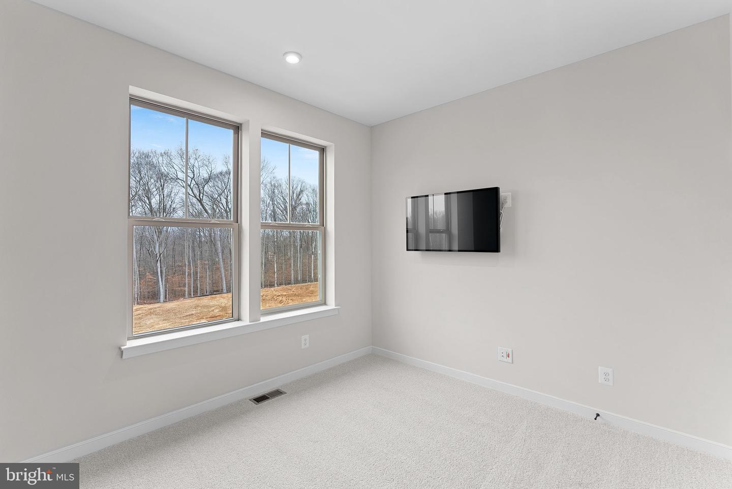 2468 MYSTIC MAROON TER, ASHBURN, Virginia 20147, 3 Bedrooms Bedrooms, ,2 BathroomsBathrooms,Residential,For sale,2468 MYSTIC MAROON TER,VALO2107350 MLS # VALO2107350