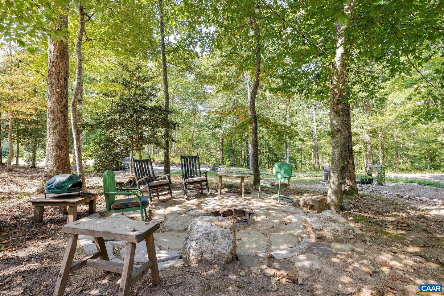 7279 ESMONT RD, ESMONT, Virginia 22937, 6 Bedrooms Bedrooms, ,5 BathroomsBathrooms,Residential,For sale,7279 ESMONT RD,669217 MLS # 669217