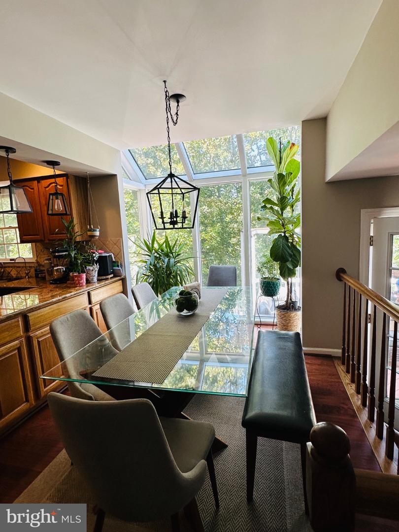 30 BRIDGEPORT CIR, STAFFORD, Virginia 22554, 4 Bedrooms Bedrooms, 19 Rooms Rooms,3 BathroomsBathrooms,Residential,For sale,30 BRIDGEPORT CIR,VAST2042824 MLS # VAST2042824