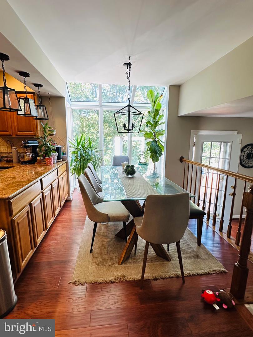 30 BRIDGEPORT CIR, STAFFORD, Virginia 22554, 4 Bedrooms Bedrooms, 19 Rooms Rooms,3 BathroomsBathrooms,Residential,For sale,30 BRIDGEPORT CIR,VAST2042824 MLS # VAST2042824