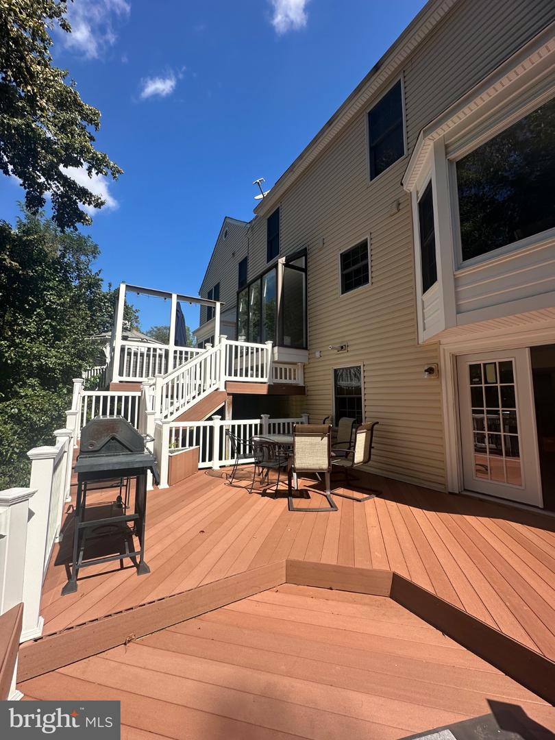 30 BRIDGEPORT CIR, STAFFORD, Virginia 22554, 4 Bedrooms Bedrooms, 19 Rooms Rooms,3 BathroomsBathrooms,Residential,For sale,30 BRIDGEPORT CIR,VAST2042824 MLS # VAST2042824