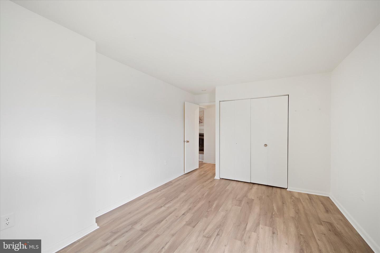 7613 LEE HWY #302, FALLS CHURCH, Virginia 22042, 2 Bedrooms Bedrooms, ,1 BathroomBathrooms,Residential,For sale,7613 LEE HWY #302,VAFX2268582 MLS # VAFX2268582 7613 LEE HWY #302, FALLS CHURCH, Virginia 22042, 2 Bedrooms Bedrooms, ,1 BathroomBathrooms,Residential,For sale,7613 LEE HWY #302,VAFX2268582 MLS # VAFX2268582