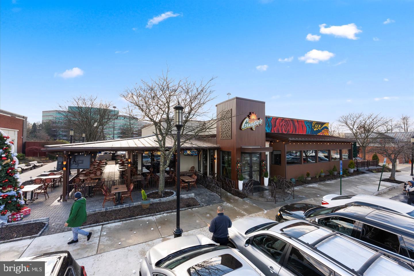 7613 LEE HWY #302, FALLS CHURCH, Virginia 22042, 2 Bedrooms Bedrooms, ,1 BathroomBathrooms,Residential,For sale,7613 LEE HWY #302,VAFX2268582 MLS # VAFX2268582 7613 LEE HWY #302, FALLS CHURCH, Virginia 22042, 2 Bedrooms Bedrooms, ,1 BathroomBathrooms,Residential,For sale,7613 LEE HWY #302,VAFX2268582 MLS # VAFX2268582