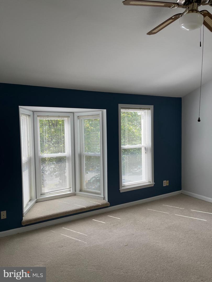 5905 SAINT GILES WAY, ALEXANDRIA, Virginia 22315, 3 Bedrooms Bedrooms, ,2 BathroomsBathrooms,Residential,For sale,5905 SAINT GILES WAY,VAFX2268640 MLS # VAFX2268640