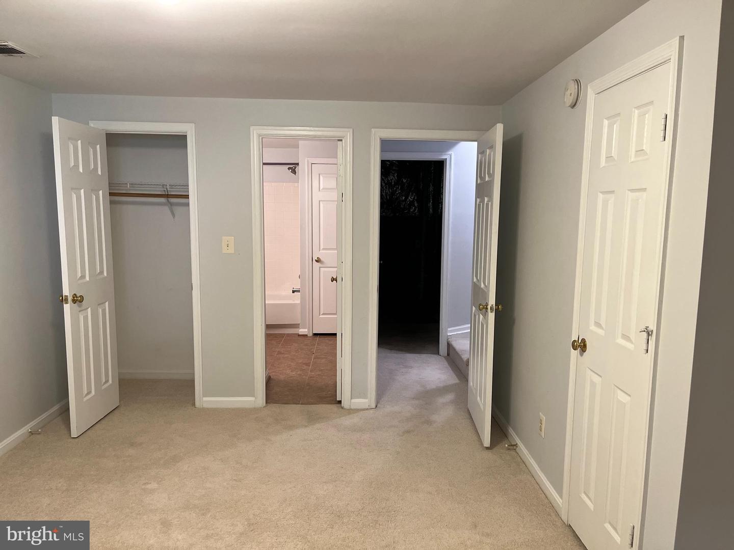 5905 SAINT GILES WAY, ALEXANDRIA, Virginia 22315, 3 Bedrooms Bedrooms, ,2 BathroomsBathrooms,Residential,For sale,5905 SAINT GILES WAY,VAFX2268640 MLS # VAFX2268640