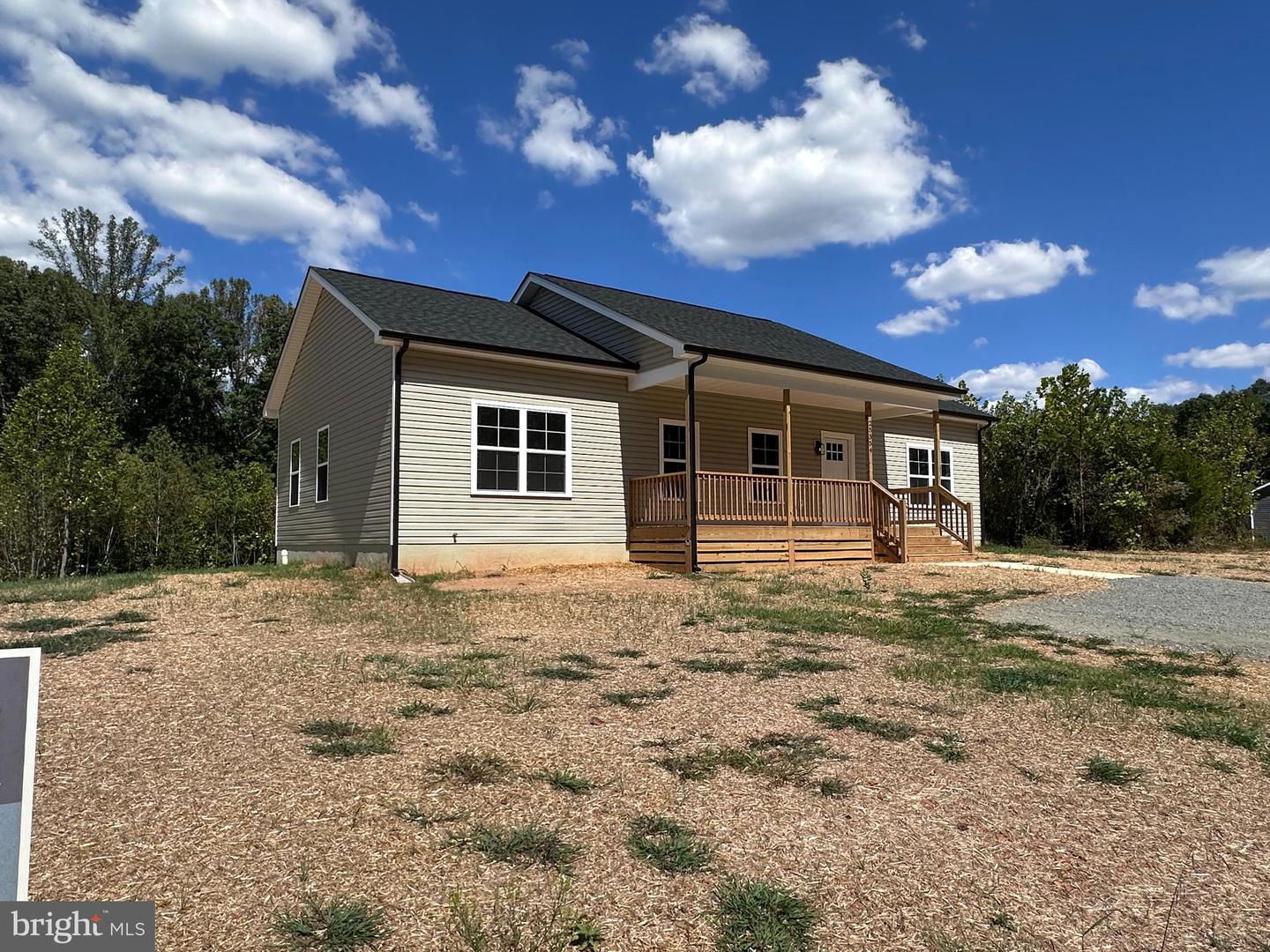 25354 MEADOW BROOKE RD, UNIONVILLE, Virginia 22567, 3 Bedrooms Bedrooms, 5 Rooms Rooms,2 BathroomsBathrooms,Residential,For sale,25354 MEADOW BROOKE RD,VAOR2012356 MLS # VAOR2012356
