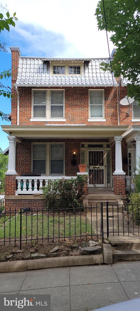 2314 Q ST SE, WASHINGTON, District Of Columbia 20020, 3 Bedrooms Bedrooms, ,1 BathroomBathrooms,Residential,For sale,2314 Q ST SE,DCDC2223640 MLS # DCDC2223640