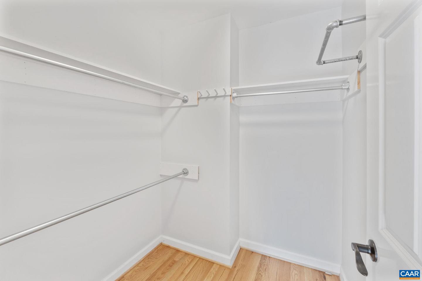 118 ROYS PL, CHARLOTTESVILLE, Virginia 22902, 4 Bedrooms Bedrooms, ,3 BathroomsBathrooms,Residential,For sale,118 ROYS PL,669236 MLS # 669236