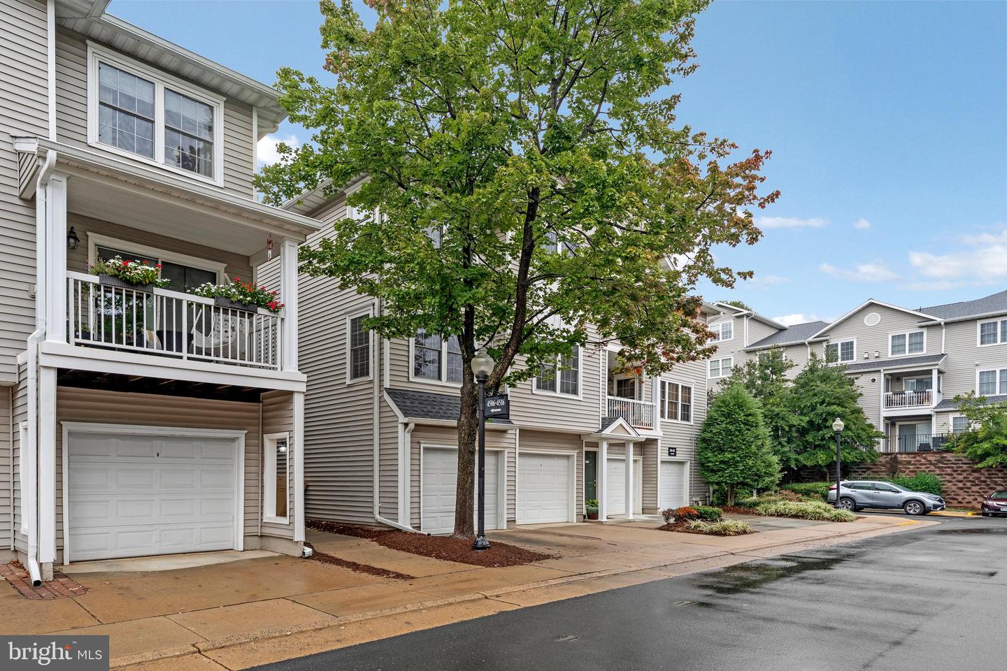 4506 SUPERIOR SQ #4506, FAIRFAX, Virginia 22033, 2 Bedrooms Bedrooms, ,1 BathroomBathrooms,Residential,For sale,4506 SUPERIOR SQ #4506,VAFX2268678 MLS # VAFX2268678