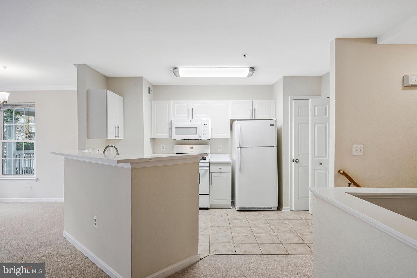 4506 SUPERIOR SQ #4506, FAIRFAX, Virginia 22033, 2 Bedrooms Bedrooms, ,1 BathroomBathrooms,Residential,For sale,4506 SUPERIOR SQ #4506,VAFX2268678 MLS # VAFX2268678
