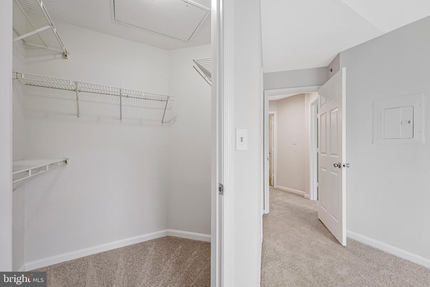 4528 SUPERIOR SQ, FAIRFAX, Virginia 22033, 2 Bedrooms Bedrooms, ,2 BathroomsBathrooms,Residential,For sale,4528 SUPERIOR SQ,VAFX2268726 MLS # VAFX2268726 4528 SUPERIOR SQ, FAIRFAX, Virginia 22033, 2 Bedrooms Bedrooms, ,2 BathroomsBathrooms,Residential,For sale,4528 SUPERIOR SQ,VAFX2268726 MLS # VAFX2268726