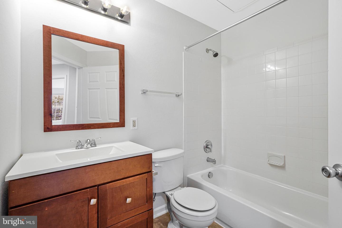 4528 SUPERIOR SQ, FAIRFAX, Virginia 22033, 2 Bedrooms Bedrooms, ,2 BathroomsBathrooms,Residential,For sale,4528 SUPERIOR SQ,VAFX2268726 MLS # VAFX2268726 4528 SUPERIOR SQ, FAIRFAX, Virginia 22033, 2 Bedrooms Bedrooms, ,2 BathroomsBathrooms,Residential,For sale,4528 SUPERIOR SQ,VAFX2268726 MLS # VAFX2268726