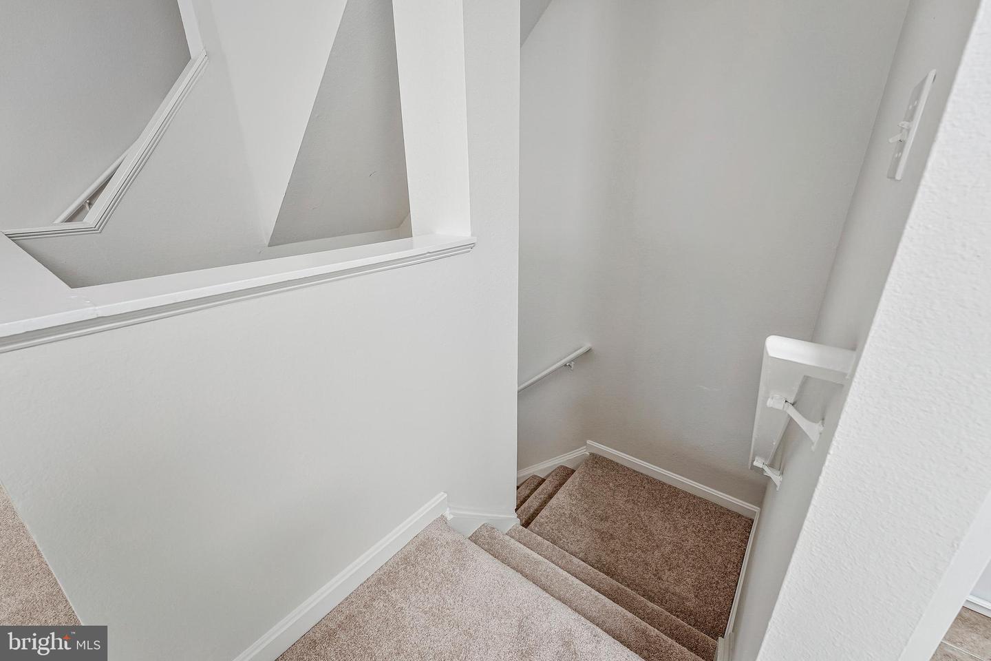 4528 SUPERIOR SQ, FAIRFAX, Virginia 22033, 2 Bedrooms Bedrooms, ,2 BathroomsBathrooms,Residential,For sale,4528 SUPERIOR SQ,VAFX2268726 MLS # VAFX2268726 4528 SUPERIOR SQ, FAIRFAX, Virginia 22033, 2 Bedrooms Bedrooms, ,2 BathroomsBathrooms,Residential,For sale,4528 SUPERIOR SQ,VAFX2268726 MLS # VAFX2268726