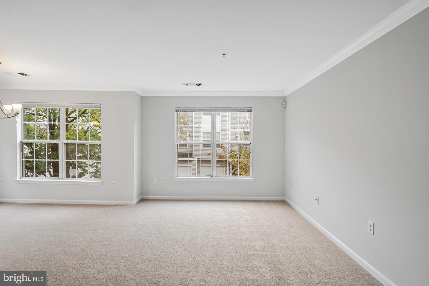 4528 SUPERIOR SQ, FAIRFAX, Virginia 22033, 2 Bedrooms Bedrooms, ,2 BathroomsBathrooms,Residential,For sale,4528 SUPERIOR SQ,VAFX2268726 MLS # VAFX2268726 4528 SUPERIOR SQ, FAIRFAX, Virginia 22033, 2 Bedrooms Bedrooms, ,2 BathroomsBathrooms,Residential,For sale,4528 SUPERIOR SQ,VAFX2268726 MLS # VAFX2268726