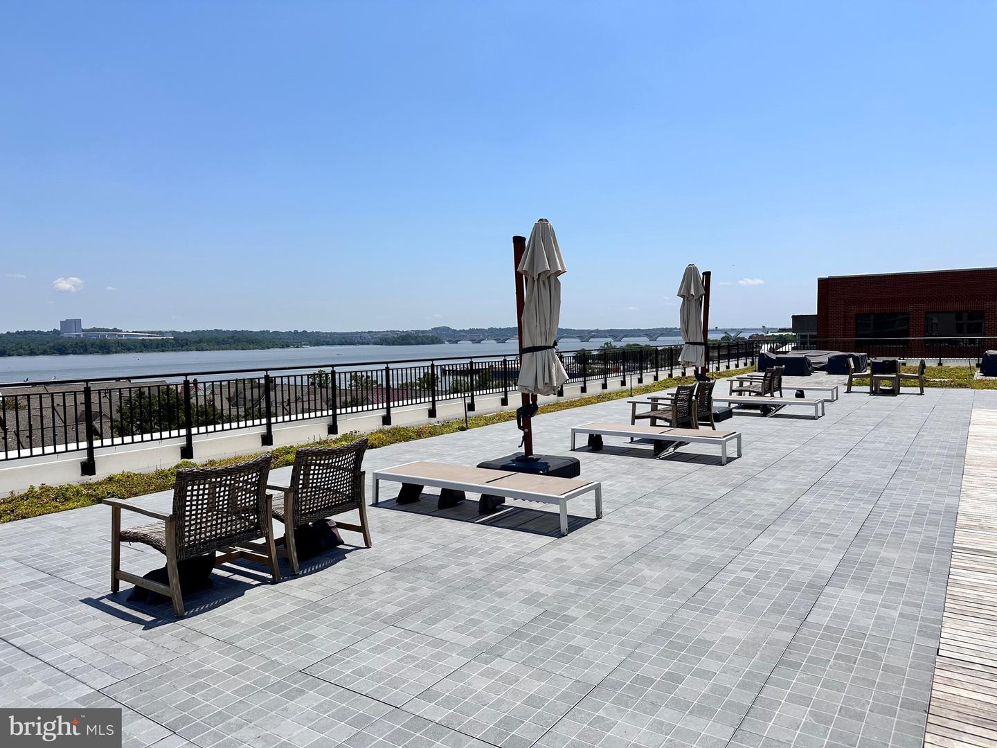 801 N FAIRFAX ST #318, ALEXANDRIA, Virginia 22314, 2 Bedrooms Bedrooms, ,2 BathroomsBathrooms,Residential,For sale,801 N FAIRFAX ST #318,VAAX2050062 MLS # VAAX2050062