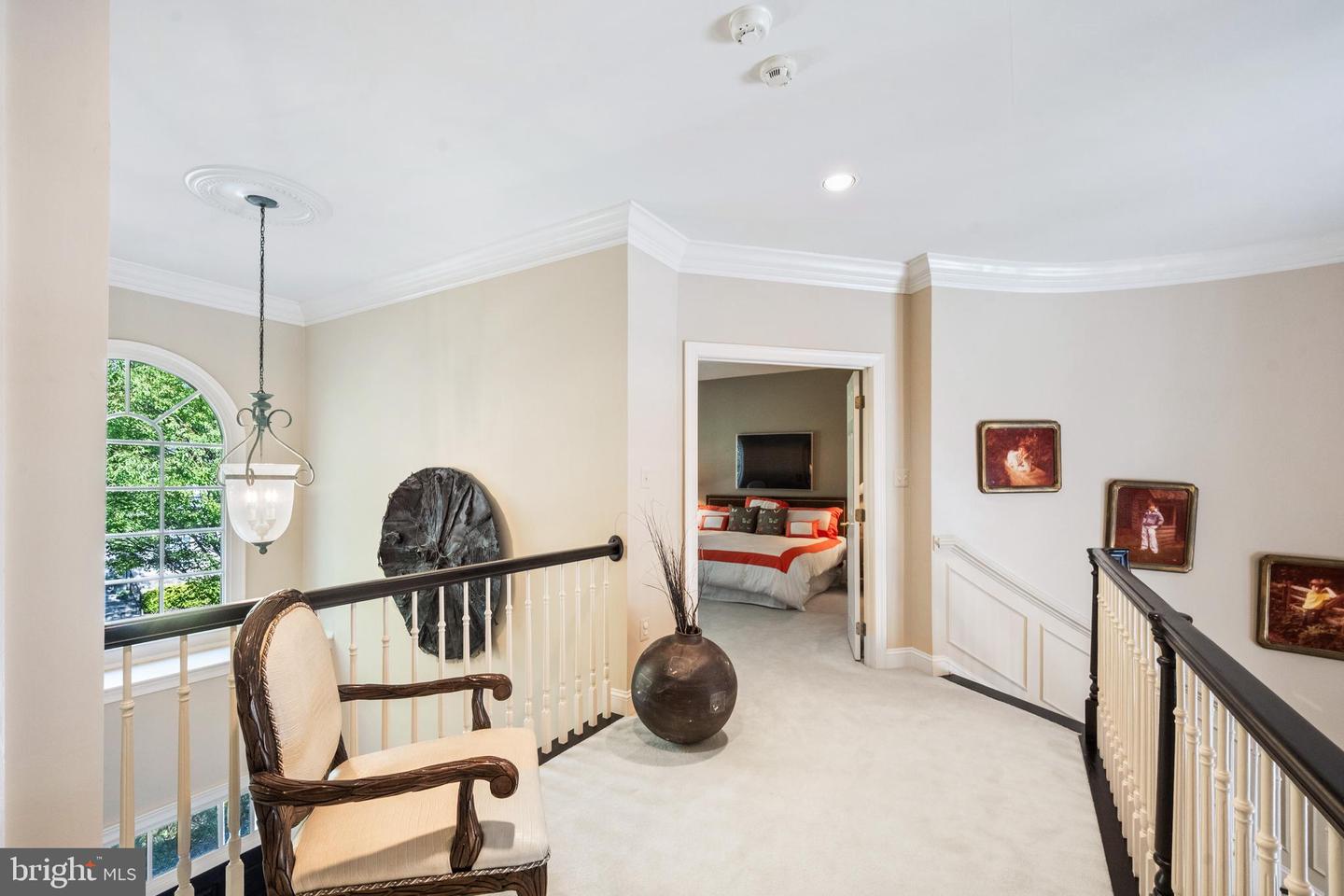 7414 OLD MAPLE SQ, MCLEAN, Virginia 22102, 5 Bedrooms Bedrooms, ,4 BathroomsBathrooms,Residential,For sale,7414 OLD MAPLE SQ,VAFX2268614 MLS # VAFX2268614