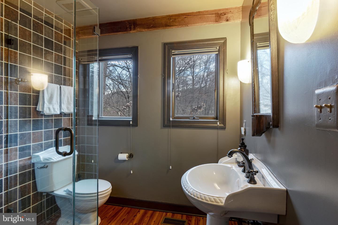 3924 COBBLER MOUNTAIN RD, DELAPLANE, Virginia 20144, 5 Bedrooms Bedrooms, ,3 BathroomsBathrooms,Residential,For sale,3924 COBBLER MOUNTAIN RD,VAFQ2018392 MLS # VAFQ2018392