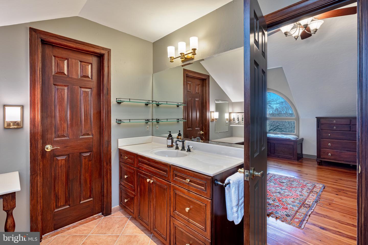 3924 COBBLER MOUNTAIN RD, DELAPLANE, Virginia 20144, 5 Bedrooms Bedrooms, ,3 BathroomsBathrooms,Residential,For sale,3924 COBBLER MOUNTAIN RD,VAFQ2018392 MLS # VAFQ2018392