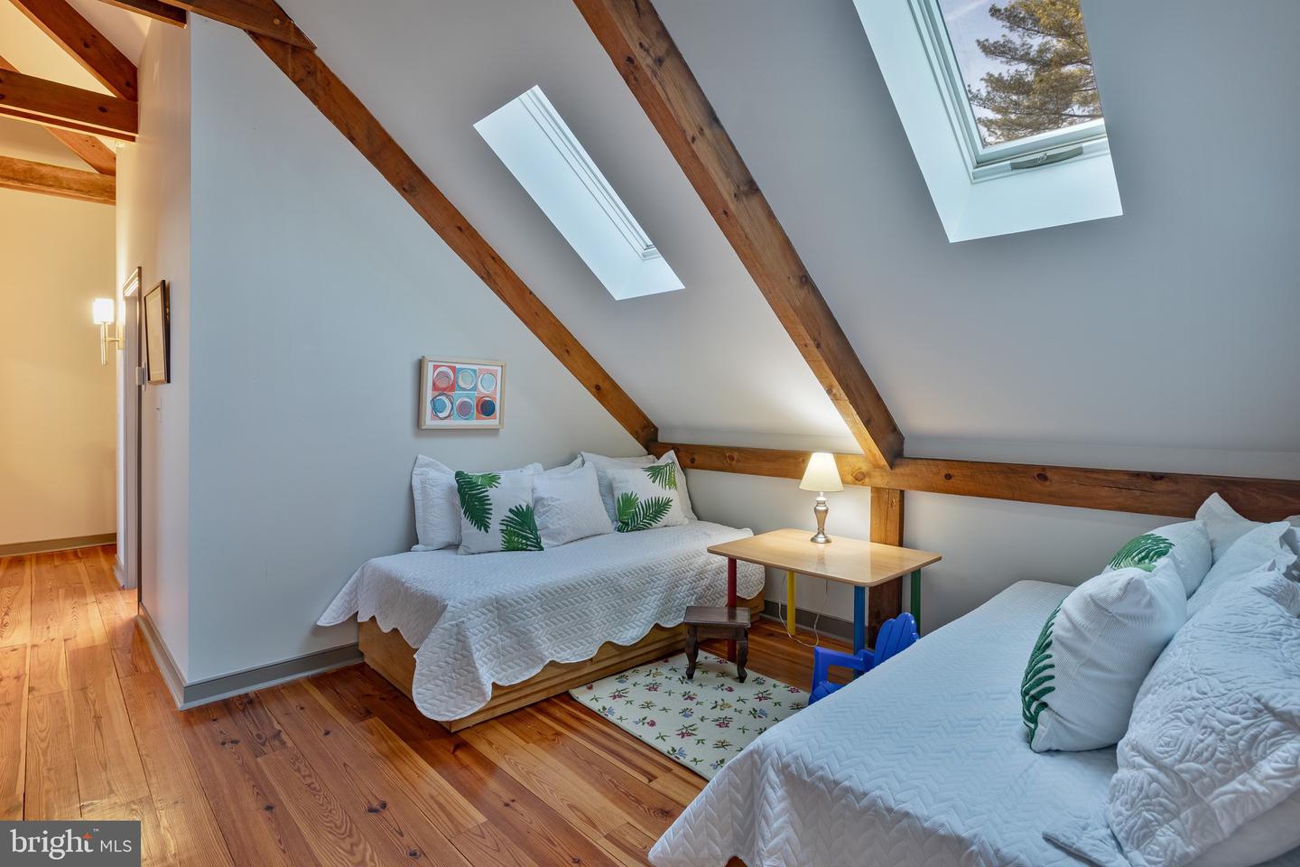 3924 COBBLER MOUNTAIN RD, DELAPLANE, Virginia 20144, 5 Bedrooms Bedrooms, ,3 BathroomsBathrooms,Residential,For sale,3924 COBBLER MOUNTAIN RD,VAFQ2018392 MLS # VAFQ2018392