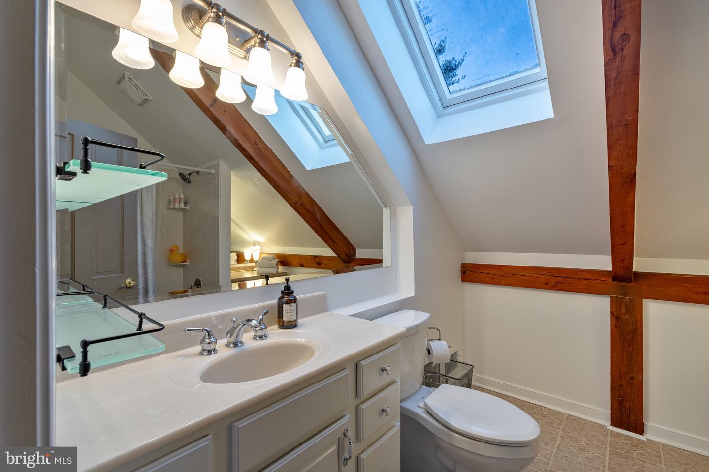 3924 COBBLER MOUNTAIN RD, DELAPLANE, Virginia 20144, 5 Bedrooms Bedrooms, ,3 BathroomsBathrooms,Residential,For sale,3924 COBBLER MOUNTAIN RD,VAFQ2018392 MLS # VAFQ2018392