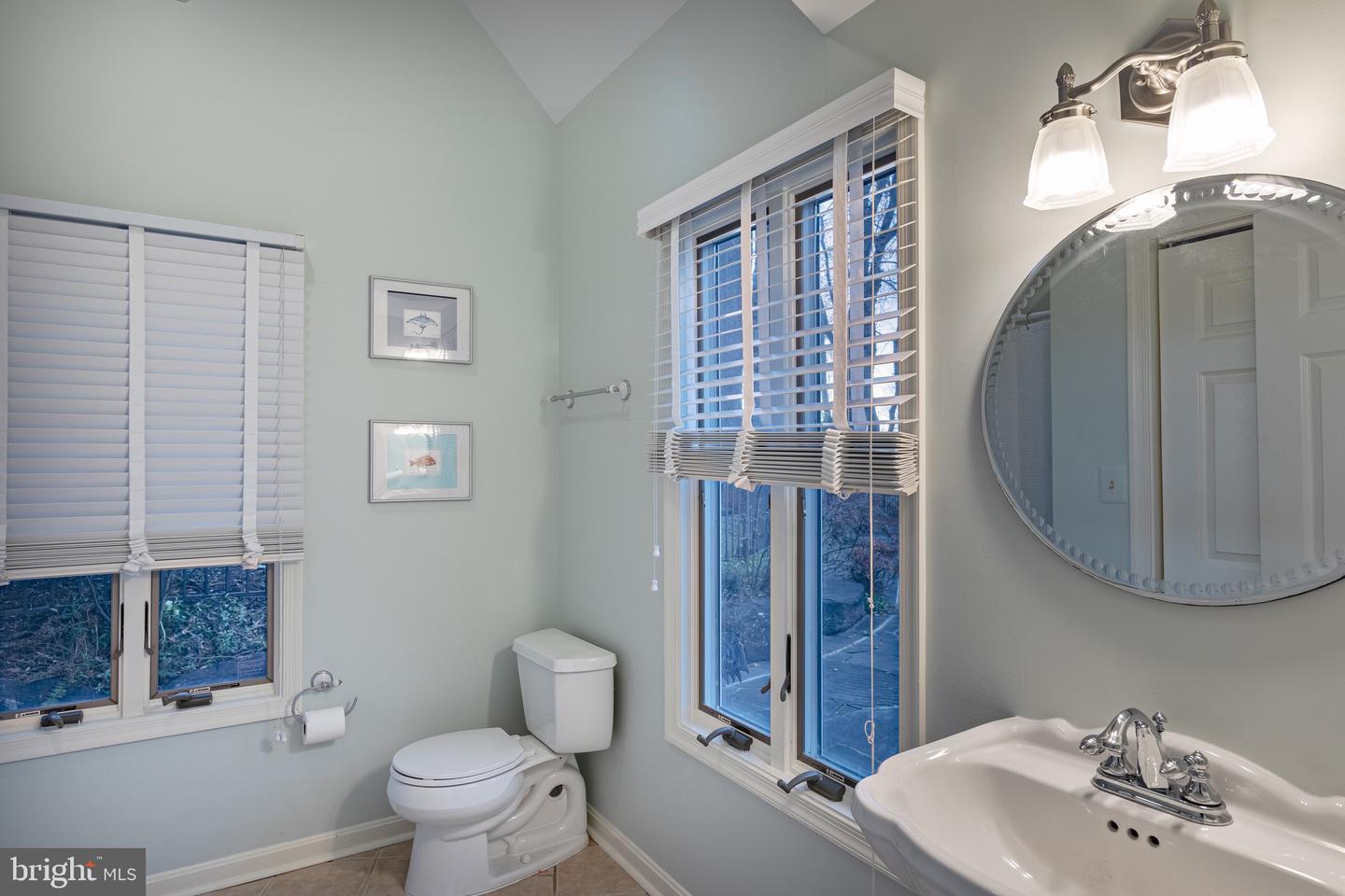 3924 COBBLER MOUNTAIN RD, DELAPLANE, Virginia 20144, 5 Bedrooms Bedrooms, ,3 BathroomsBathrooms,Residential,For sale,3924 COBBLER MOUNTAIN RD,VAFQ2018392 MLS # VAFQ2018392