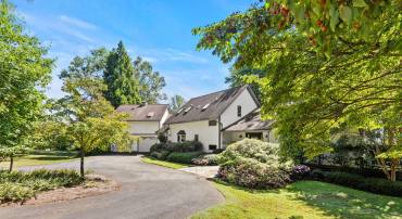 3924 COBBLER MOUNTAIN RD, DELAPLANE, Virginia 20144, 5 Bedrooms Bedrooms, ,3 BathroomsBathrooms,Residential,For sale,3924 COBBLER MOUNTAIN RD,VAFQ2018392 MLS # VAFQ2018392