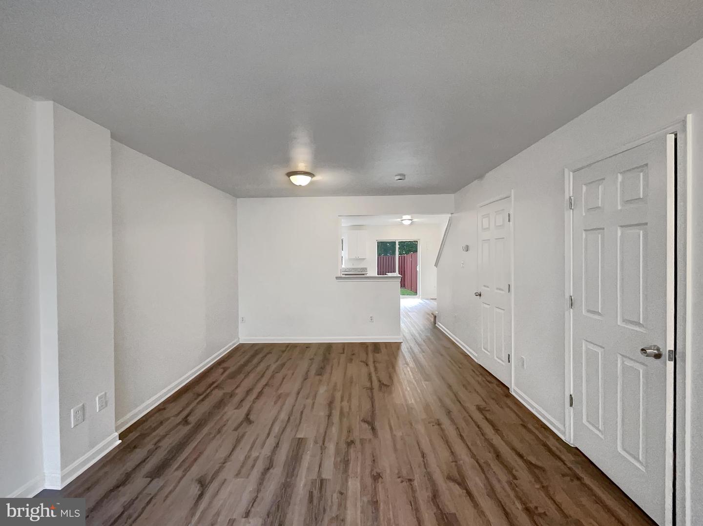 45458 OAK TRAIL SQ, STERLING, Virginia 20164, 3 Bedrooms Bedrooms, ,2 BathroomsBathrooms,Residential,For sale,45458 OAK TRAIL SQ,VALO2107356 MLS # VALO2107356