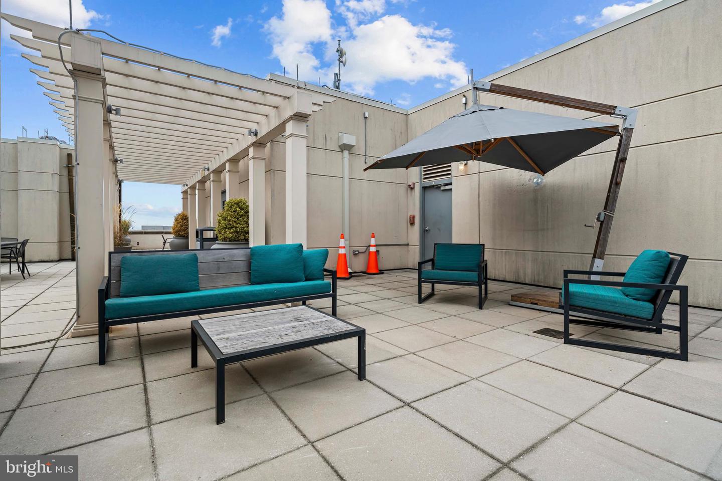 301 MASSACHUSETTS AVE NW #504, WASHINGTON, District Of Columbia 20001, 1 Bedroom Bedrooms, ,1 BathroomBathrooms,Residential,For sale,301 MASSACHUSETTS AVE NW #504,DCDC2223680 MLS # DCDC2223680 301 MASSACHUSETTS AVE NW #504, WASHINGTON, District Of Columbia 20001, 1 Bedroom Bedrooms, ,1 BathroomBathrooms,Residential,For sale,301 MASSACHUSETTS AVE NW #504,DCDC2223680 MLS # DCDC2223680