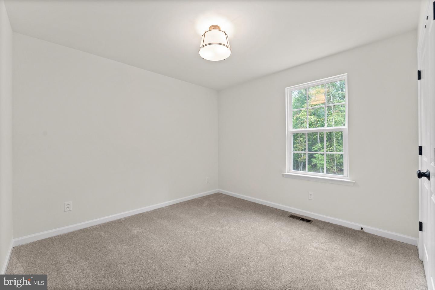 15004 MOONLIGHT LN, MINERAL, Virginia 23117, 5 Bedrooms Bedrooms, ,3 BathroomsBathrooms,Residential,For sale,15004 MOONLIGHT LN,VASP2036414 MLS # VASP2036414