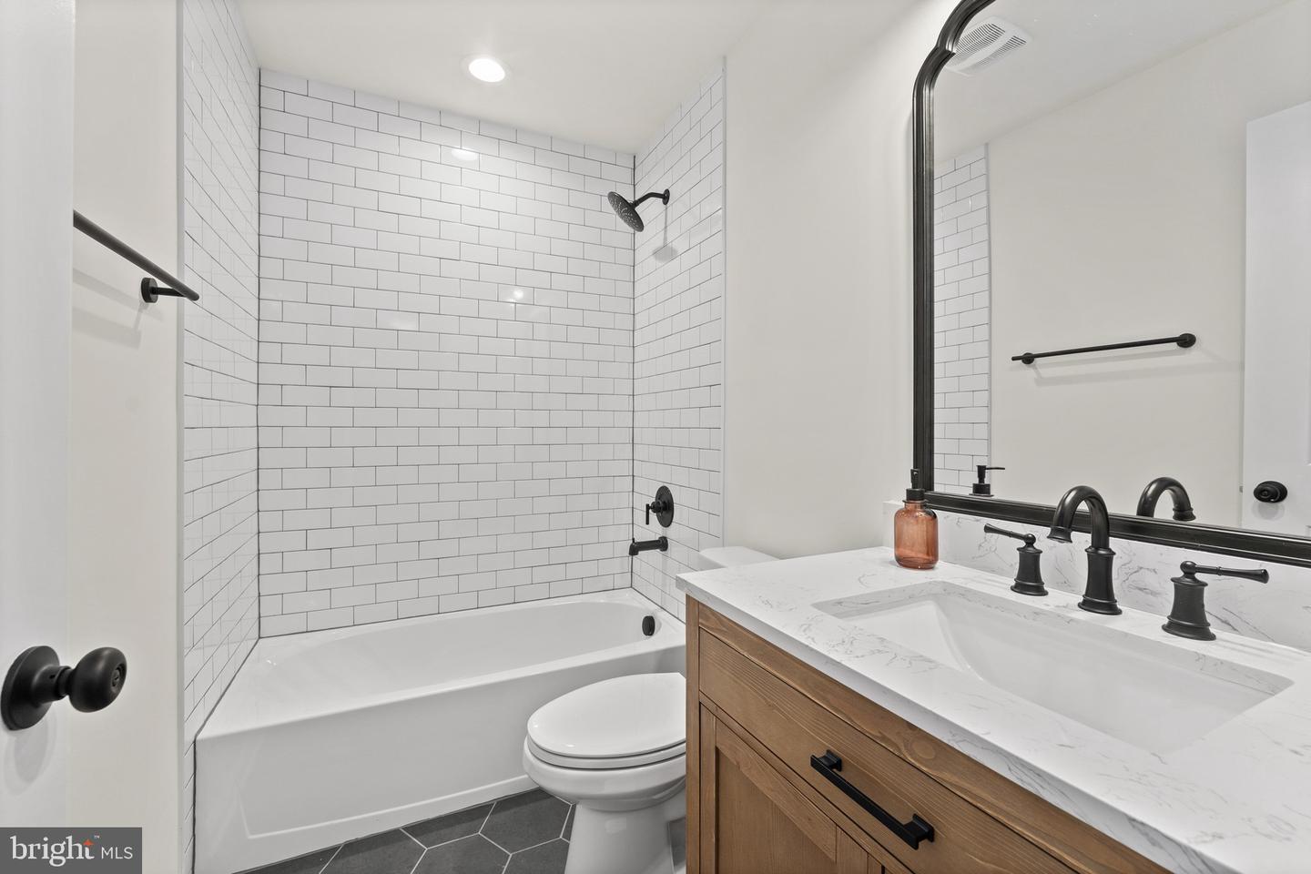 15004 MOONLIGHT LN, MINERAL, Virginia 23117, 5 Bedrooms Bedrooms, ,3 BathroomsBathrooms,Residential,For sale,15004 MOONLIGHT LN,VASP2036414 MLS # VASP2036414