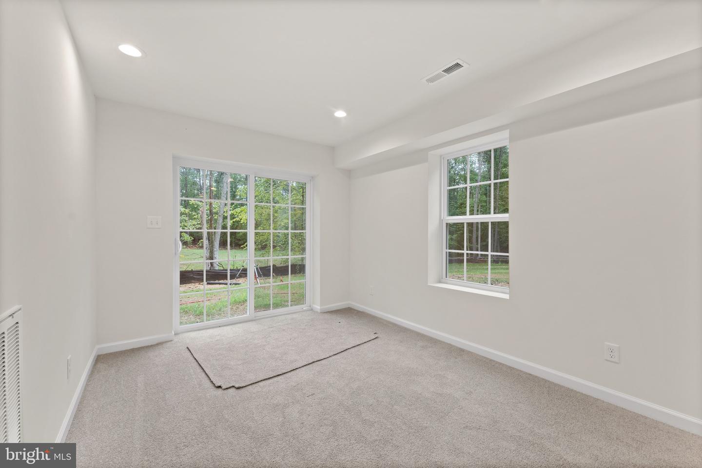 15004 MOONLIGHT LN, MINERAL, Virginia 23117, 5 Bedrooms Bedrooms, ,3 BathroomsBathrooms,Residential,For sale,15004 MOONLIGHT LN,VASP2036414 MLS # VASP2036414